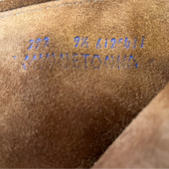 Minnetonka Brown Suede Fringe Booties - Picture 10 of 10